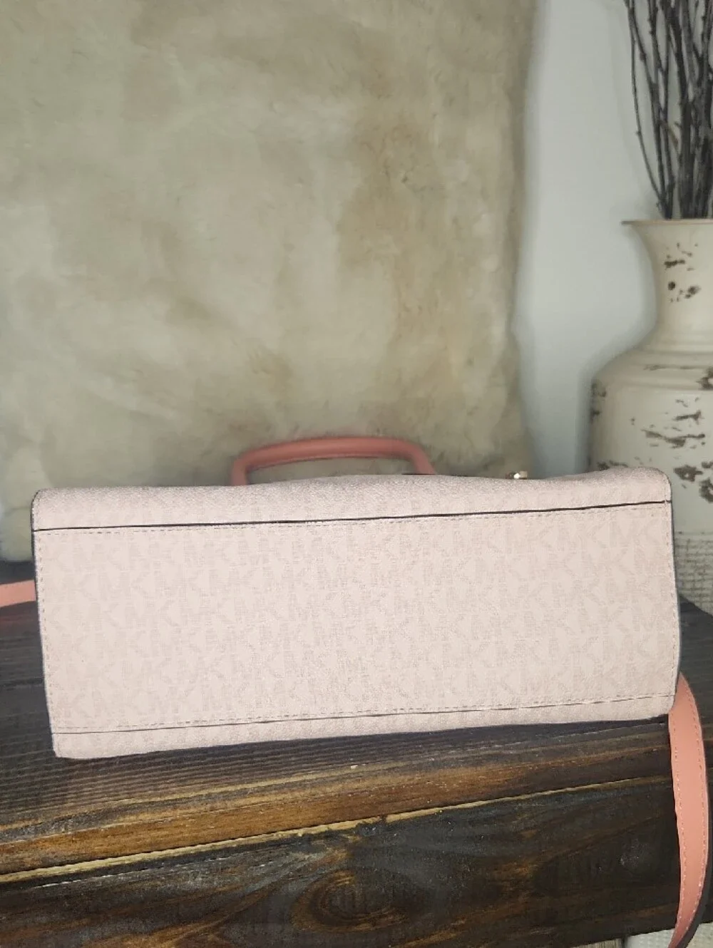 Michael Kors Carmrn Flap Satchel - Picture 7 of 16